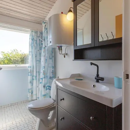 Three-Bedroom Holiday Home In Kalundborg 펜션