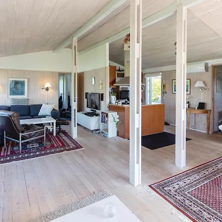 펜션 Three-Bedroom Holiday Home In Kalundborg 칼룬드보르그