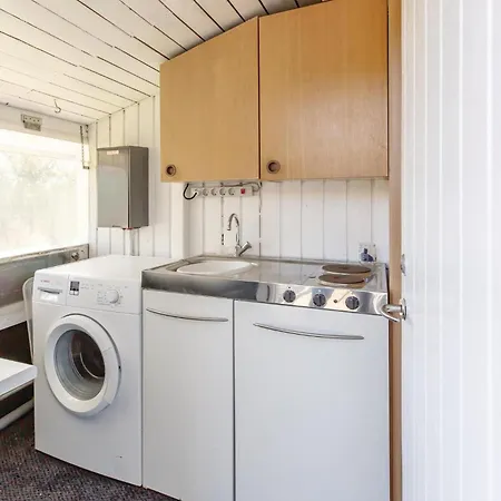 Three-Bedroom Holiday Home In Kalundborg *